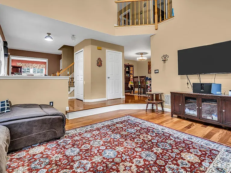1506 Pinhorn Dr — Photo 11