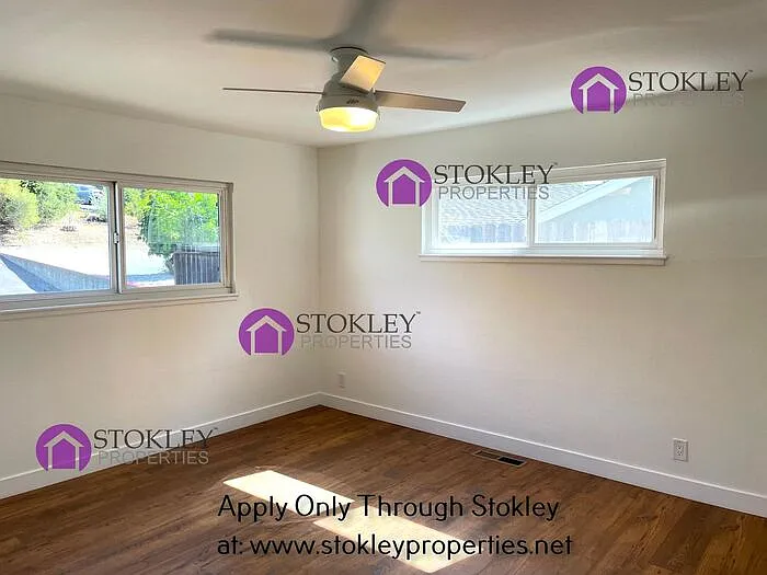 723 Slater Ave — Photo 10