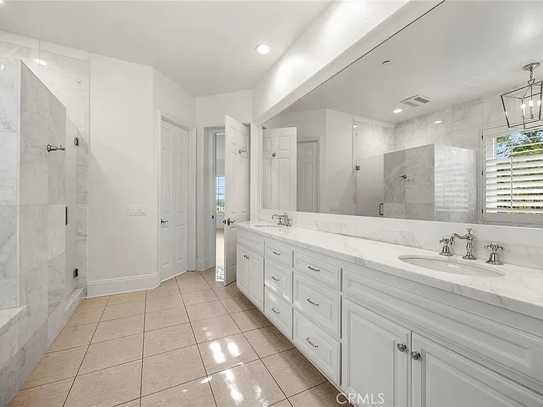 2309 Skyline Dr — Photo 20