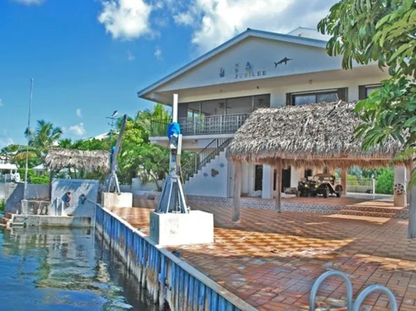 189 Ocean View Dr, Key Largo, FL 33037
