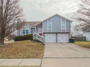 17181 S Walter St, Gardner, KS 66030