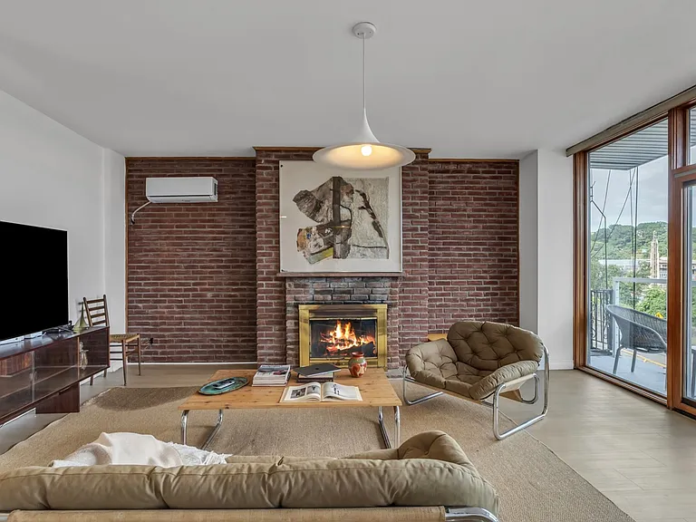 261 Park Ave #3 — Photo 36