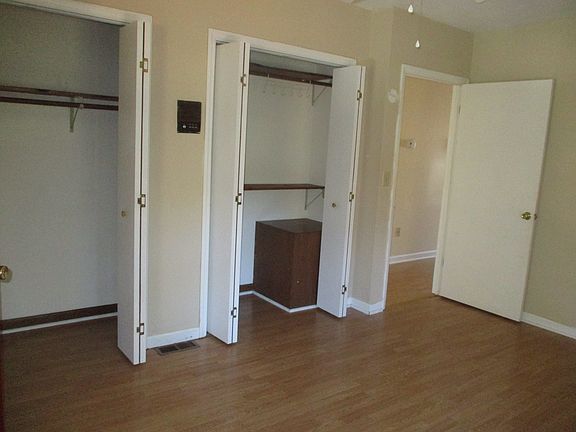 2nd image of 100 Johnson Ave #1