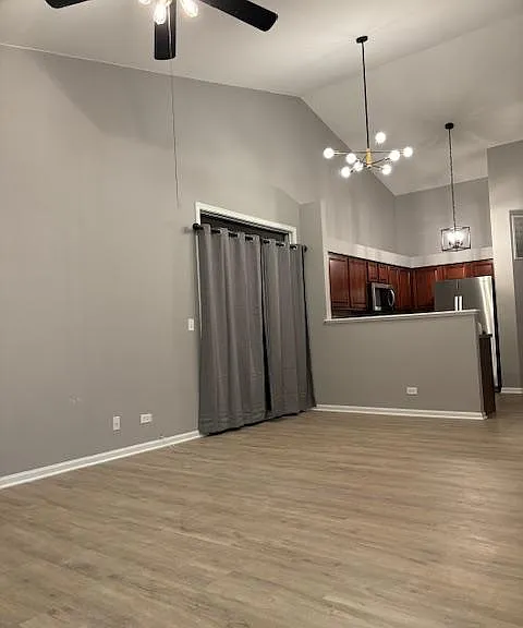 2259 Margaret Dr — Photo 2