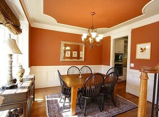 1013 Barnet Ridge Ct, Cary, NC 27519