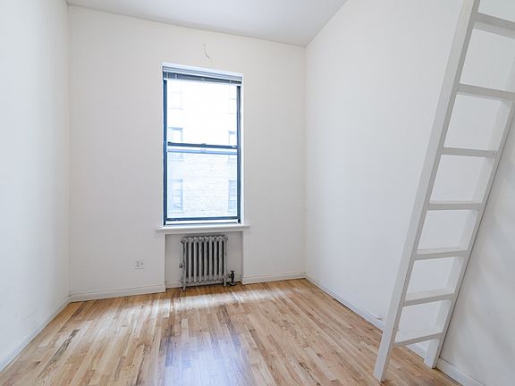 4th image of 344 W 87th St APT 3R