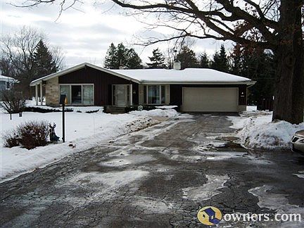 Front - 2 Car Garage