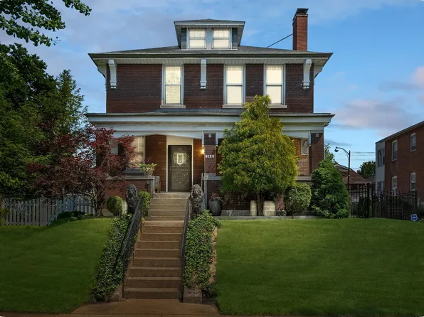 6128 S Grand Blvd, Saint Louis, MO 63111