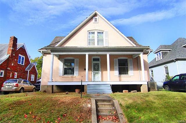 1st image of 33 N Henderson Ave