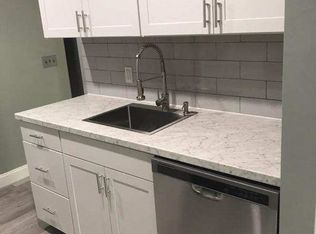 1 Turtle Rock Ct, New Paltz, NY 12561