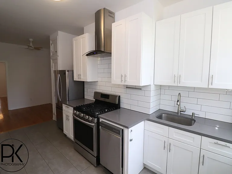 149 Norman Ave #1L — Photo 11