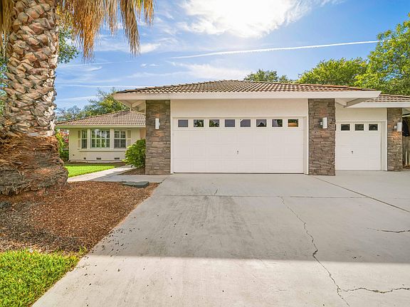 5th image of 4103 Saratoga Dr