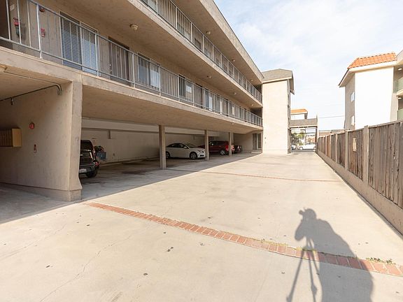 3rd image of 13615 Cerise Ave APT 15