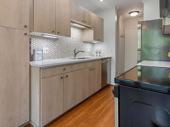3rd image of 5500 Hillcrest Ln #129-2L