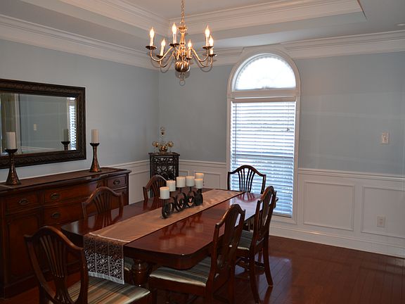 Dining Room w/ Trey Ceiling