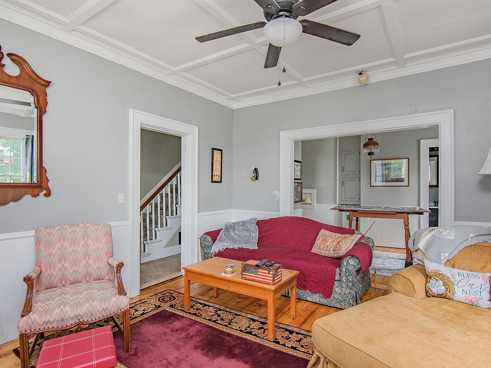 27 School Street, Richford, VT 05476 Zillow