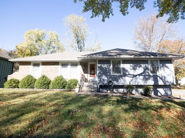 16600 W 146th St, Olathe, KS 66062