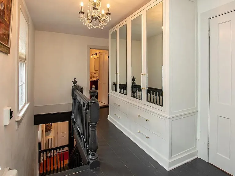 55 State St — Photo 13