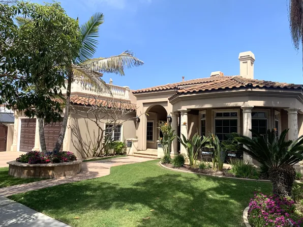 1051 Pine St, Coronado, CA 92118