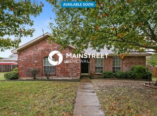 735 Kristi Ln, Cedar Hill, TX 75104