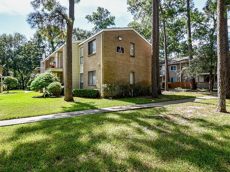 3500 Tangle Brush Dr #14 — Photo 4