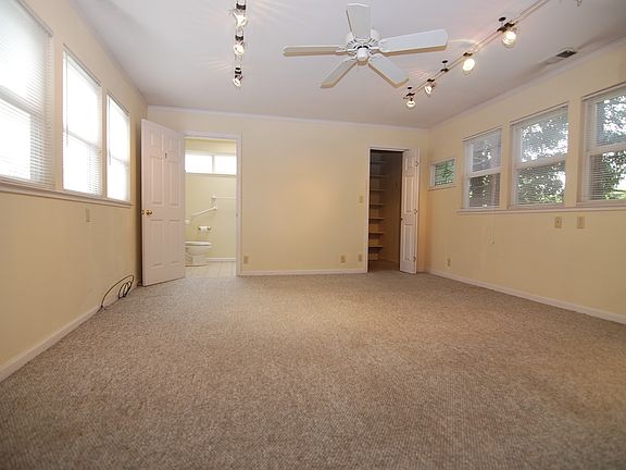 Master suite
