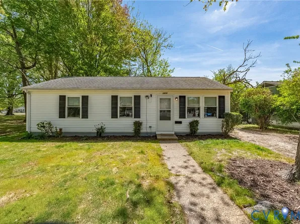 1914 Moger Dr, Hampton, VA 23663
