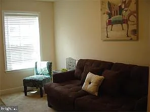 2 bed, 1.5 bath, 900 sqft, $1,450 — Photo 2