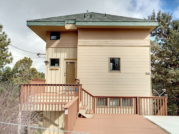 3rd image of 568 Marlowe Dr
