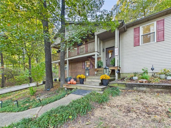 1519 E Kenton Rd, Dexter, MO 63841