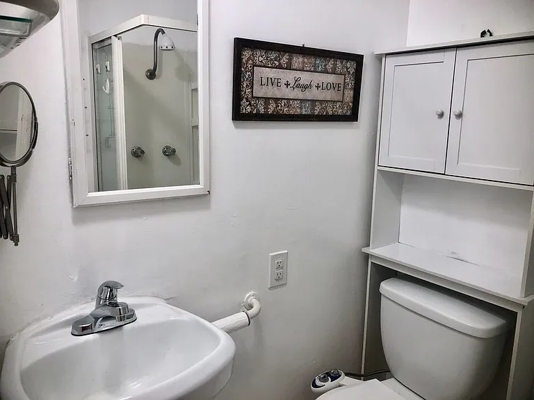 10420 S Buford Ave #1 — Photo 14