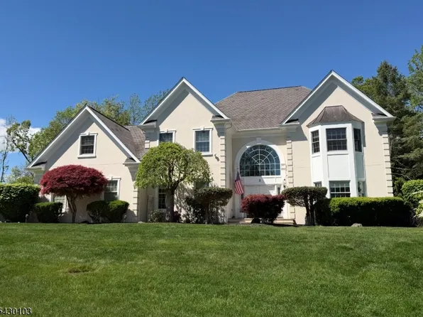 3 Bayview Ter, Green Brook Twp., NJ 08812
