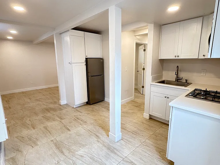 2771 Logan Ave #B — Photo 1