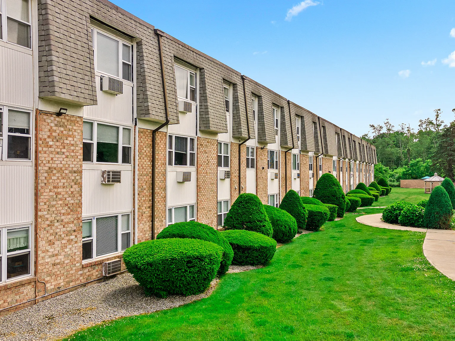 Landings on the Trail Apartment Homes — Photo 3