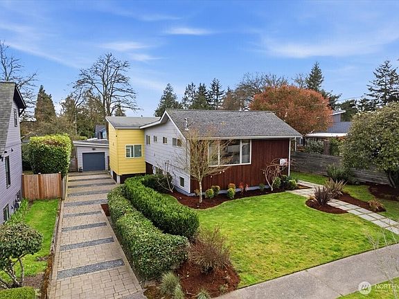 2nd image of 711 N 97th Street