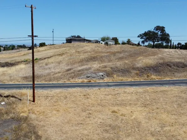 2221 Newman Hill Dr, Ione, CA 95640