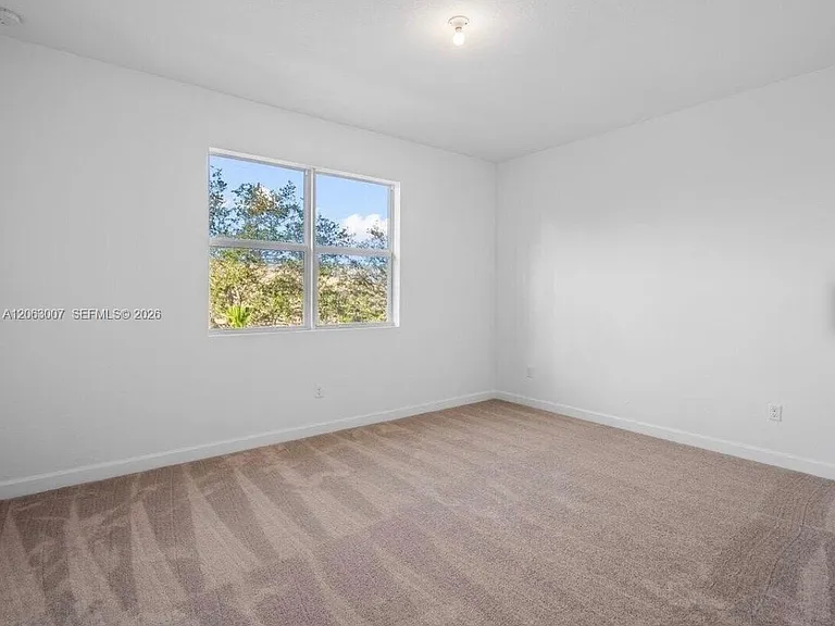 223 SE Woodbark St #223 — Photo 10