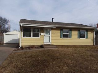 3010 W High St, Davenport, IA 52804