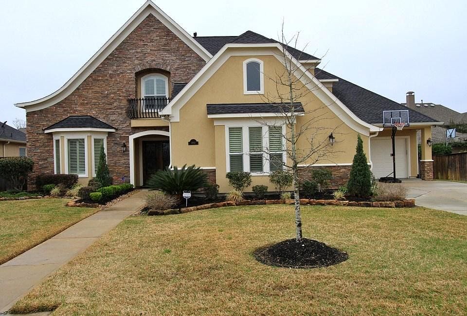1st image of 5910 Royal Hill Ct