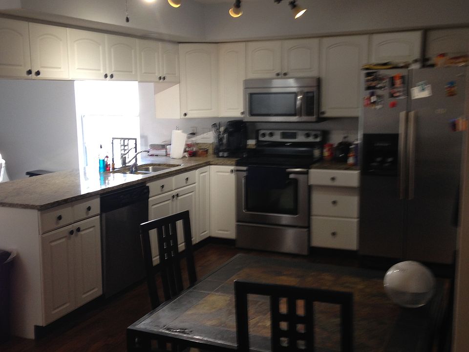 1st image of 1629 Evans Dr S