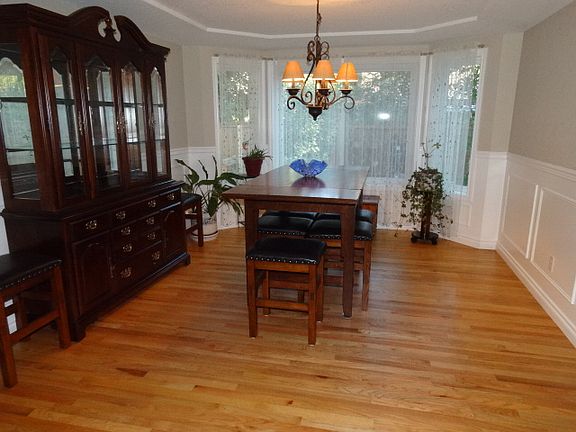 4th image of 8620 164th St E