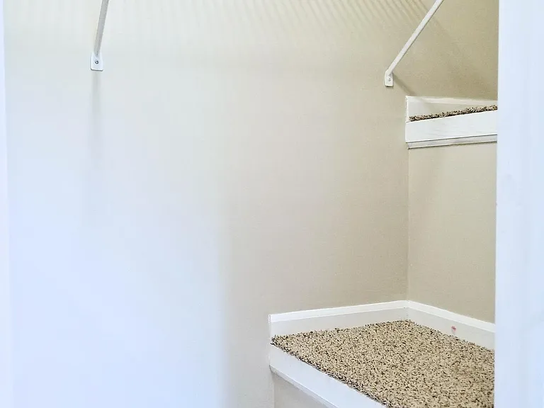 7203 Shady Nelms Dr — Photo 22