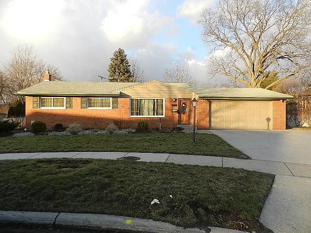 1st image of 36540 Dowling Ct