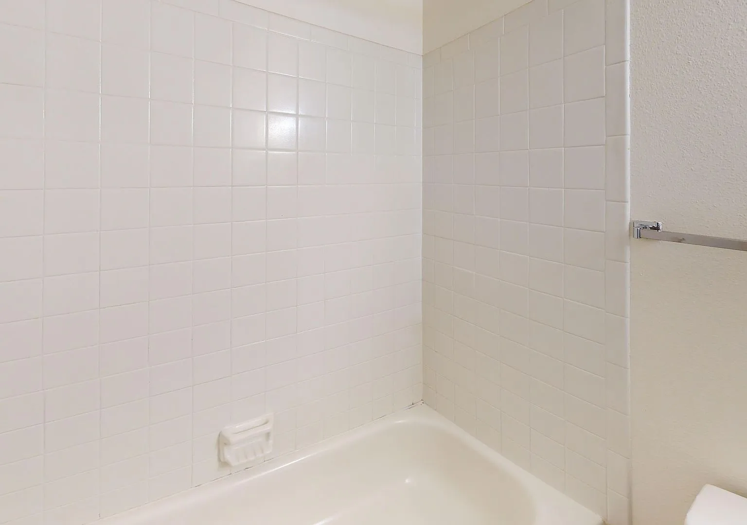 Park Place West Apartments — Photo 3