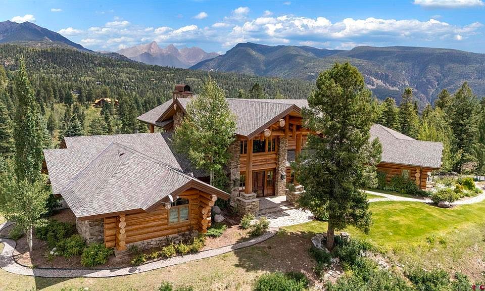 1st image of 464 Pinnacle View Drive