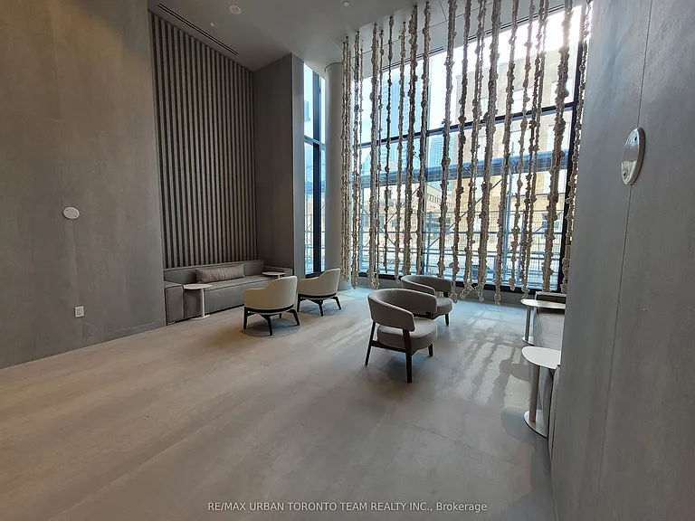 55 Cooper St #Penthouse 112 — Photo 3