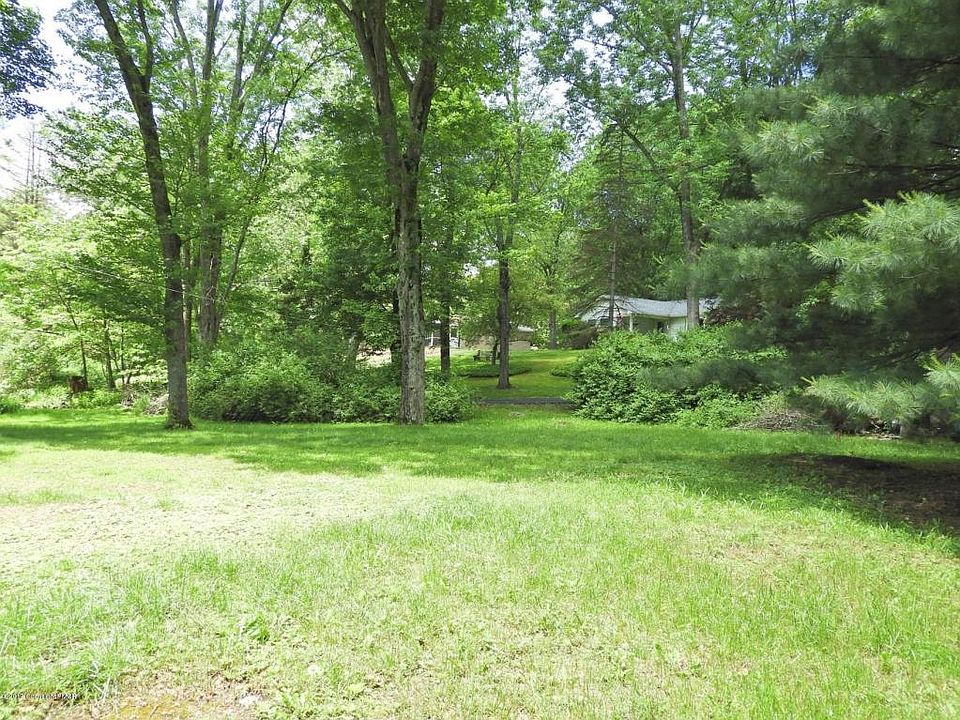 296 E Broad St, East Stroudsburg, PA 18301 Zillow