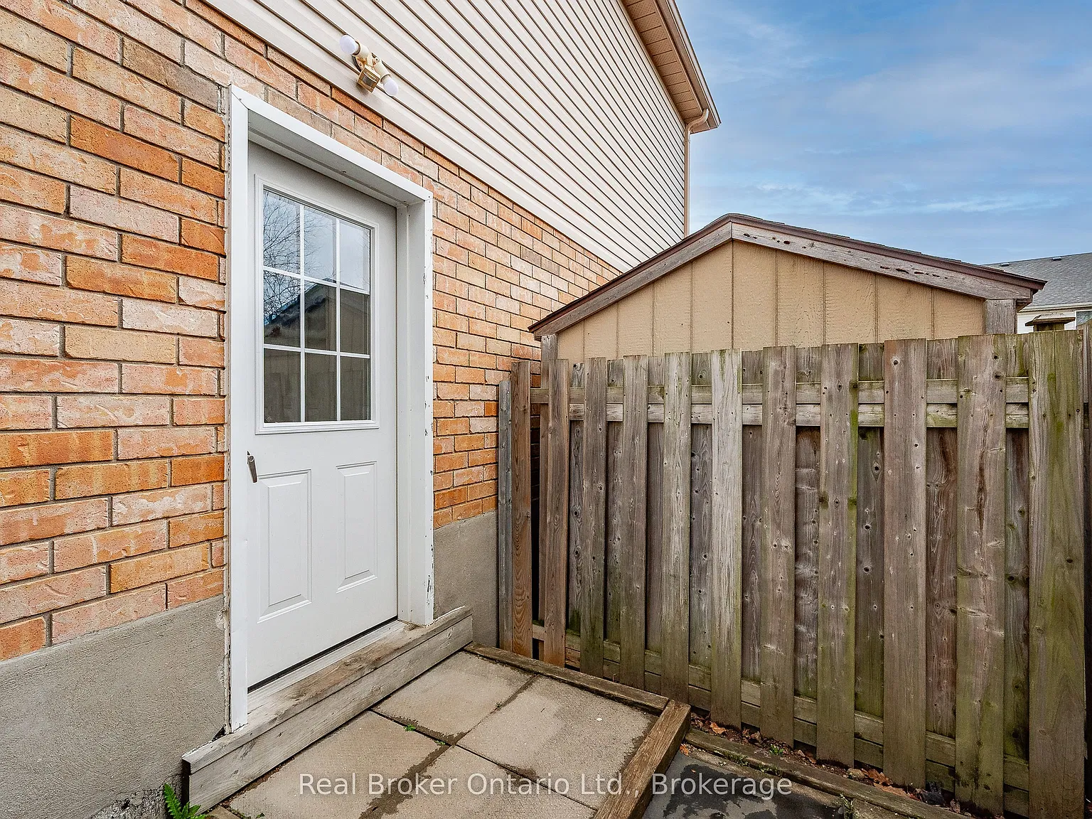 2 bed, $1,900 — Photo 3