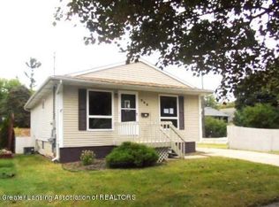 906 W Barnes Ave, Lansing, MI 48910