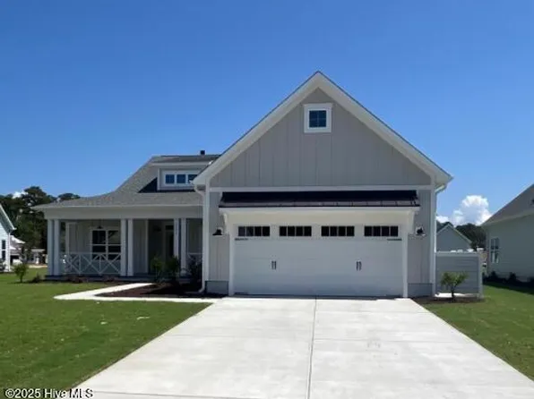 2330 Crescent Bay Drive, Southport, NC 28461